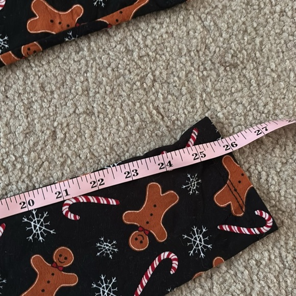 Joe Boxer Leggings with Gingerbread and Candy Cane Pattern size small - Picture 5 of 5